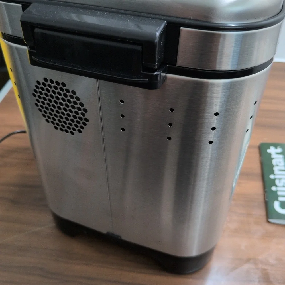 Cuisinart Compact Automatic Bread Maker Machine Stainless CBK-110